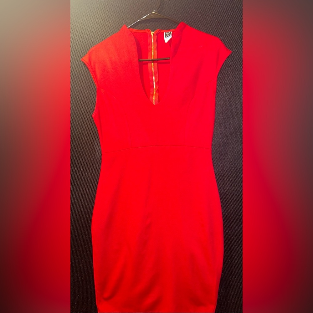 Red cocktail mid length fitted dress. 
Supper stretchy. Give great body shape.